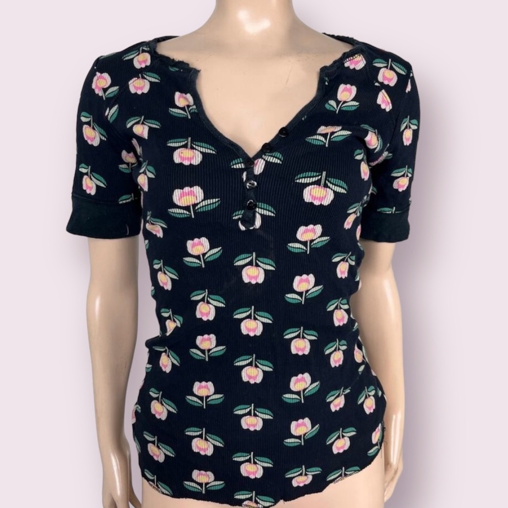 Y2K Next Era Floral Tulip Ribbed Shirt